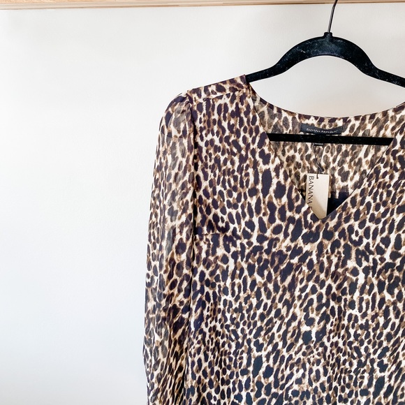 Banana Republic Mini Dress - Picture 2 of 7